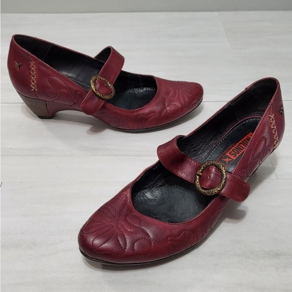 PIKOLINOS Shoes - Pikolinos Mary Jane Kitten Heel size EU 37